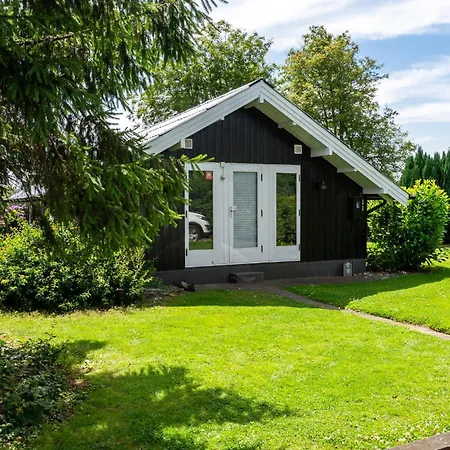 2 Bedroom Lovely In Hejls