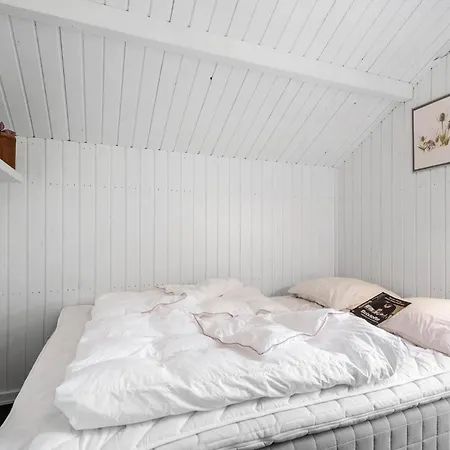 Casa de Férias 2 Bedroom Lovely In