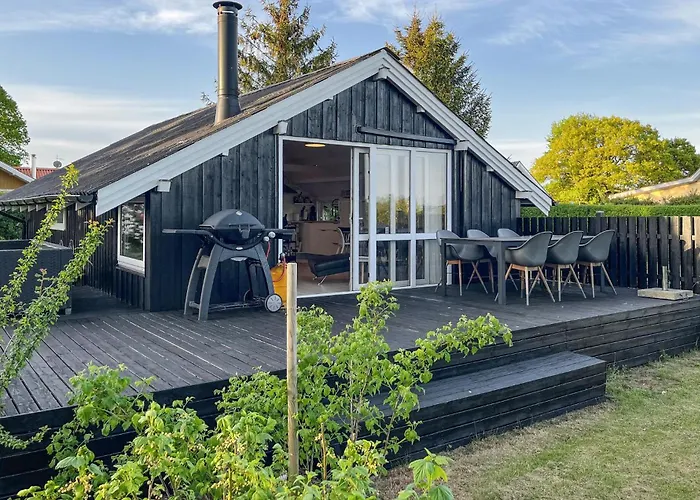 Feriehus 2 Bedroom Lovely In *